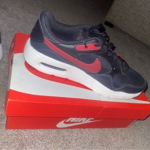 size 9 nike air max brenda new never worn amazing condition
